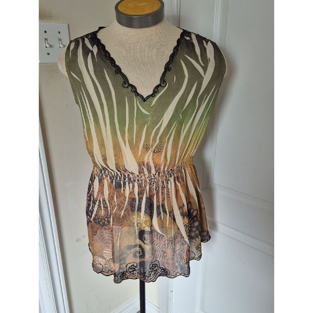 Peter Nygard Green Tan Printed Sleeveless Peplum Camisole With Embroidery